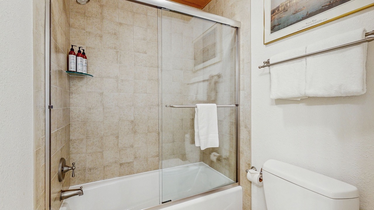 Photo of Bathroom in Elkhorn