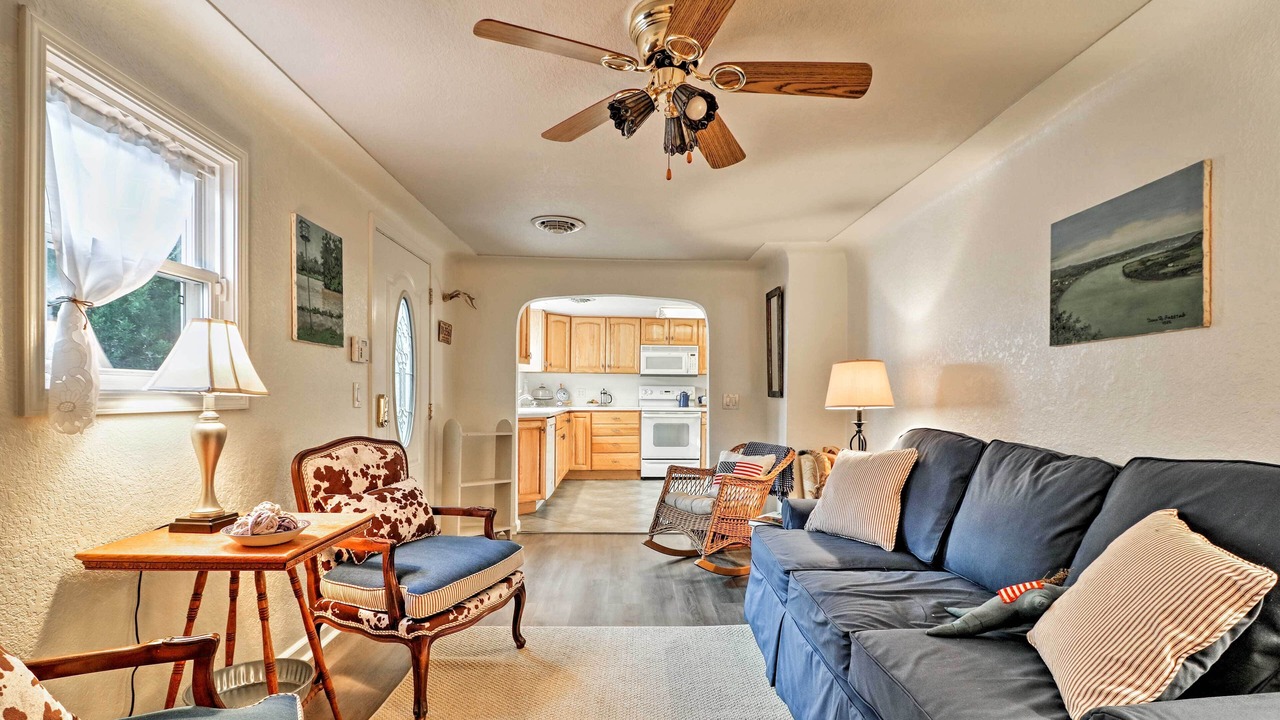 Photo of Livingroom in Bedford