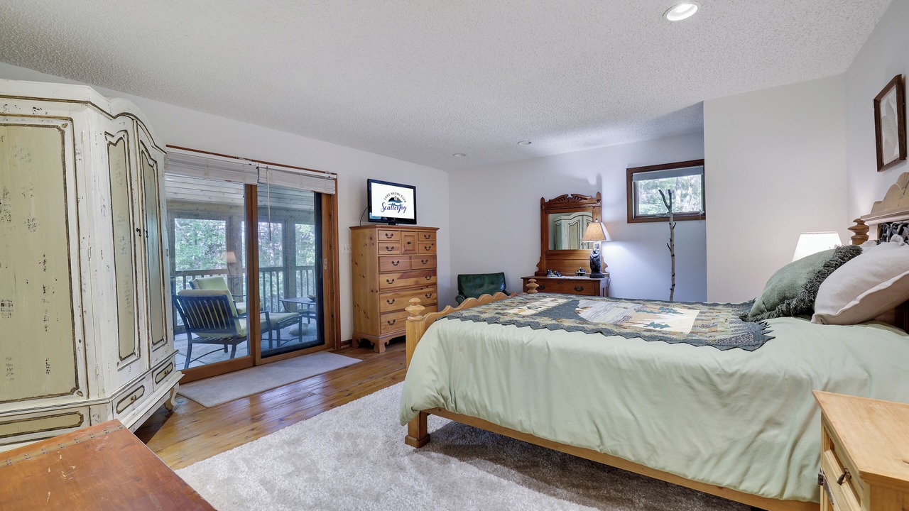 Photo of Bedroom in Pocono Pines