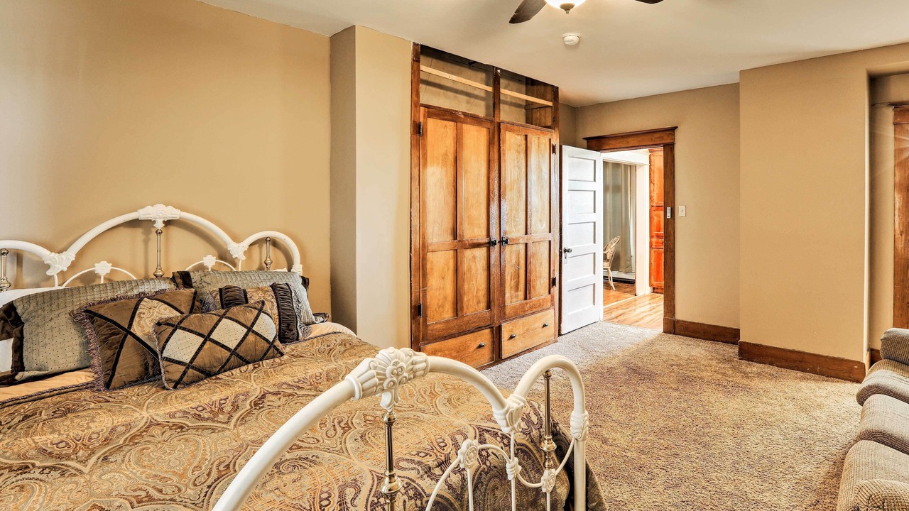 Photo of Bedroom in Lovell