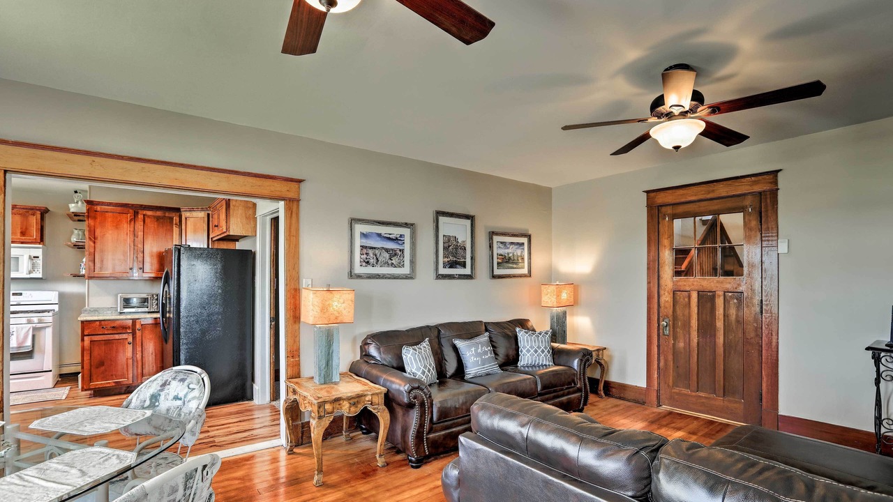 Photo of Livingroom in Lovell