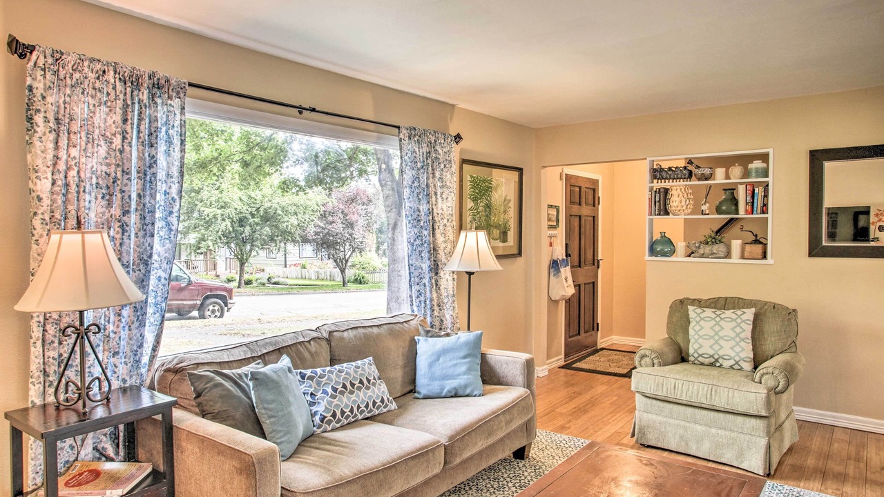 Photo of Outdoor in Garden District