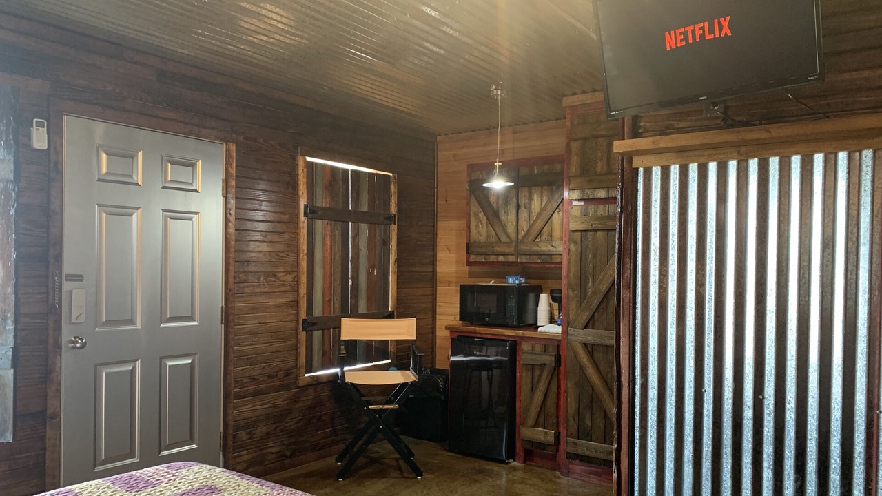 Photo of Bedroom in Cache