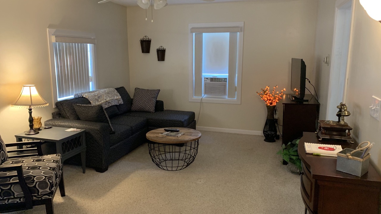 Photo of Livingroom in North Canton