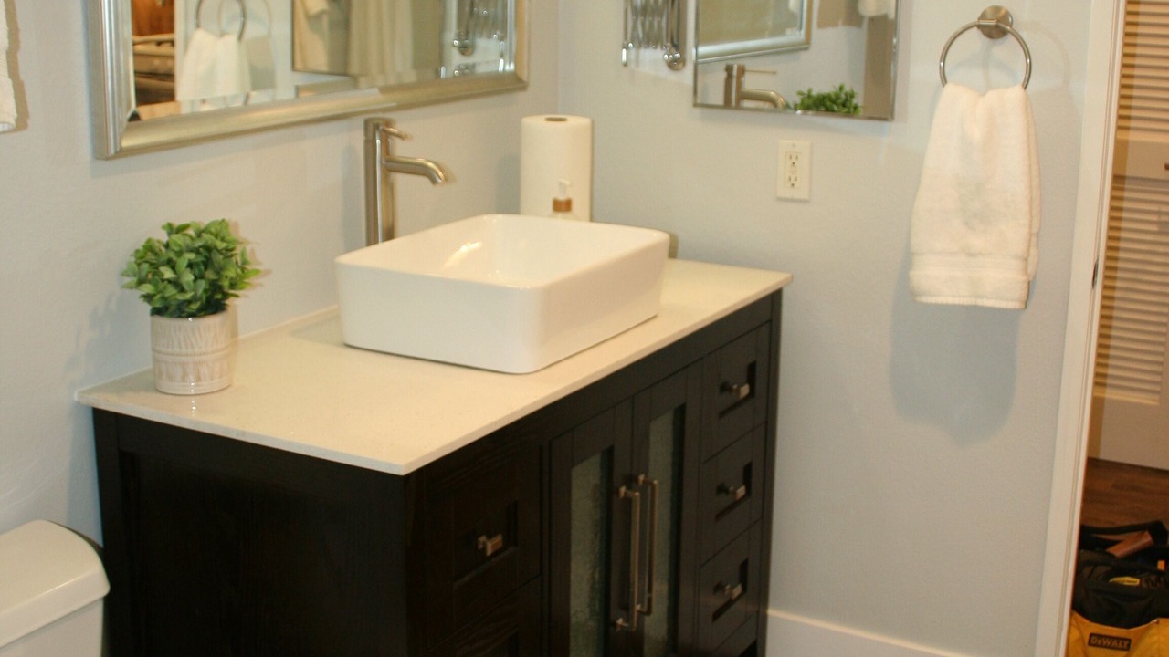 Photo of Bathroom in Pacific Terrace