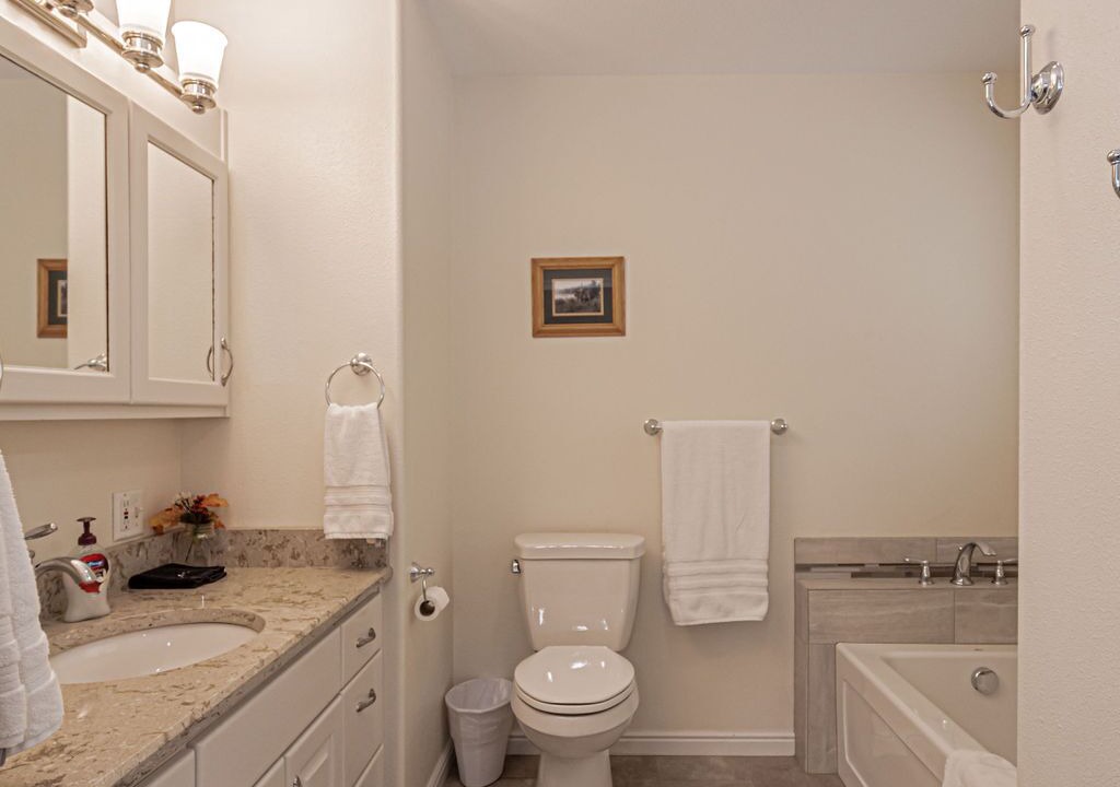 Photo of Bathroom in Ririe