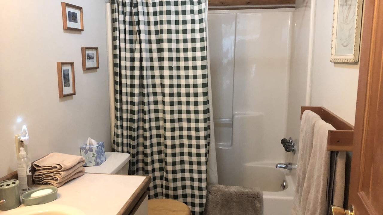 Photo of Bathroom in Bozeman