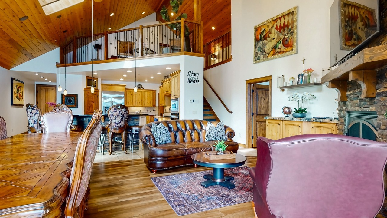 Photo of Livingroom in Hayden View Estates