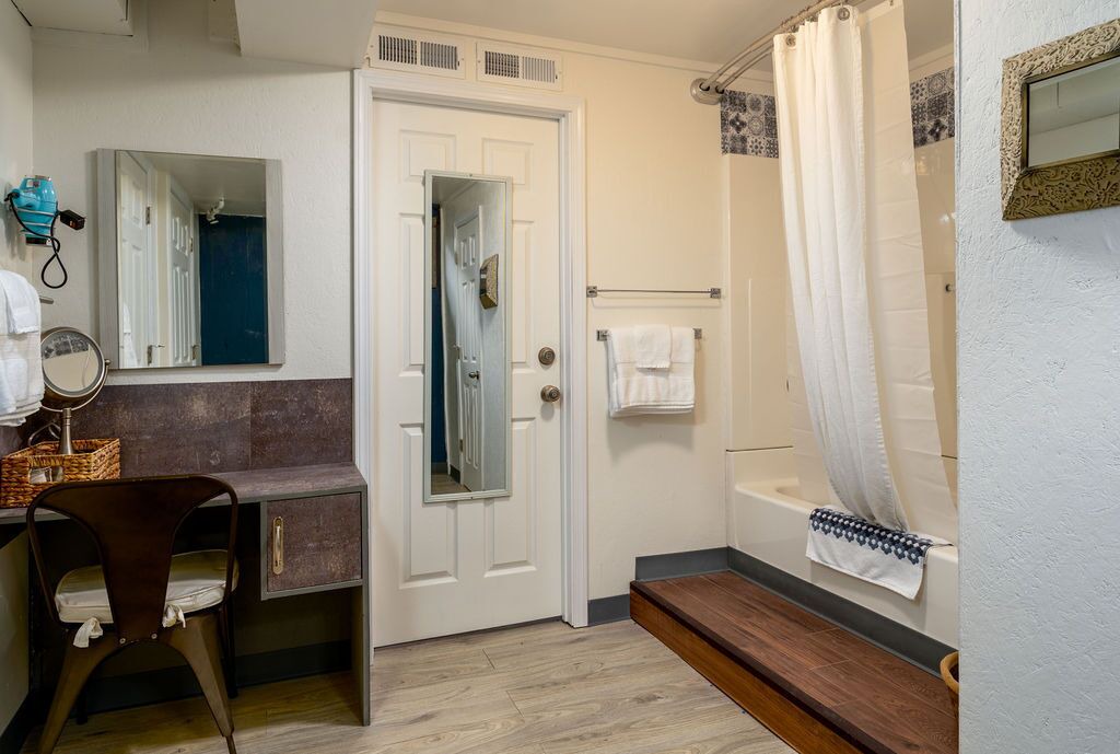 Photo of Bedroom in Kellogg