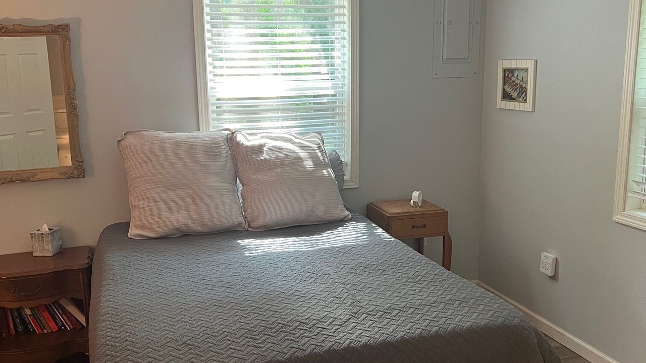 Photo of Bedroom in Fairfield Bay
