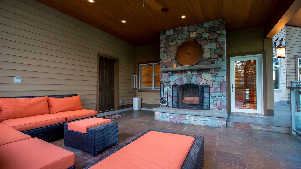 Photo of Patio Balcony in Whitefish