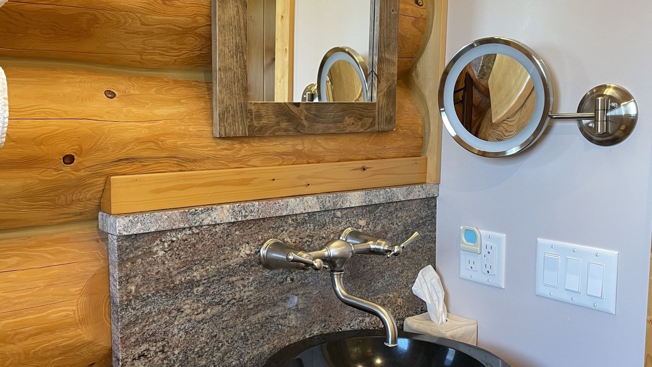 Photo of Bathroom in Tetonia