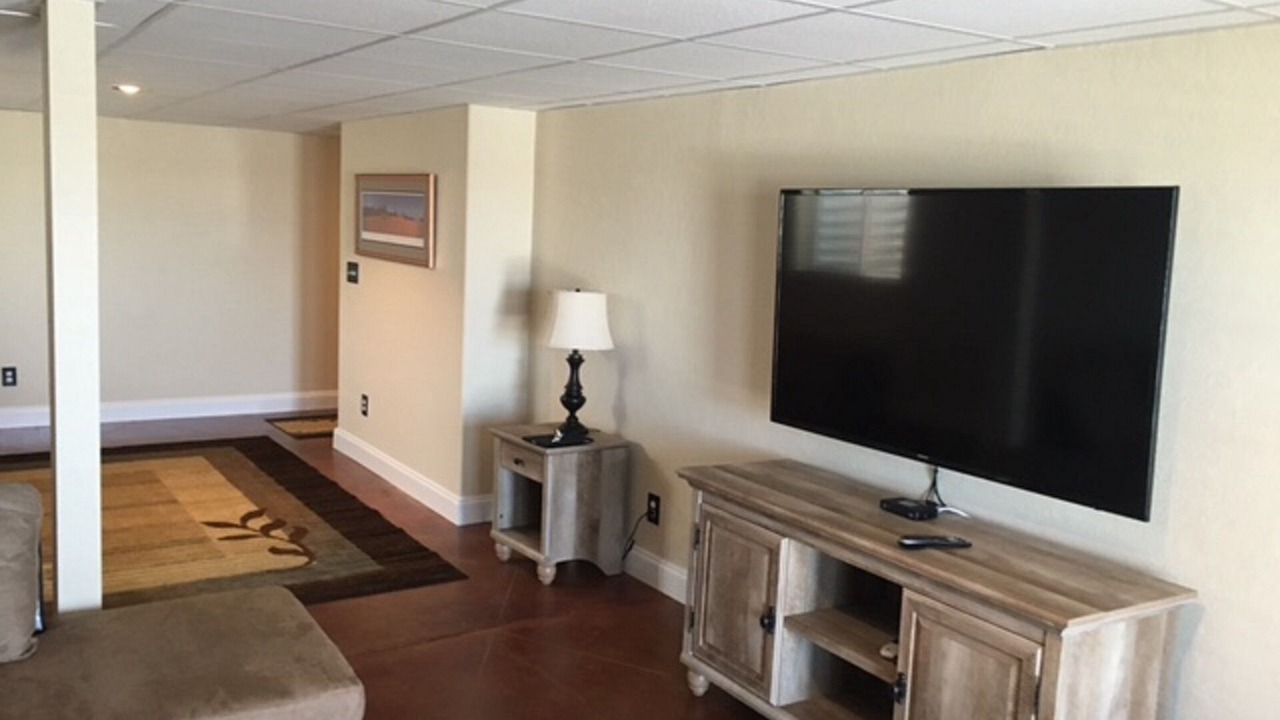 Photo of Livingroom in Evanston