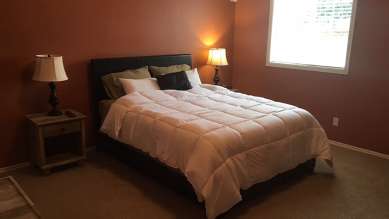 Photo of Bedroom in Evanston