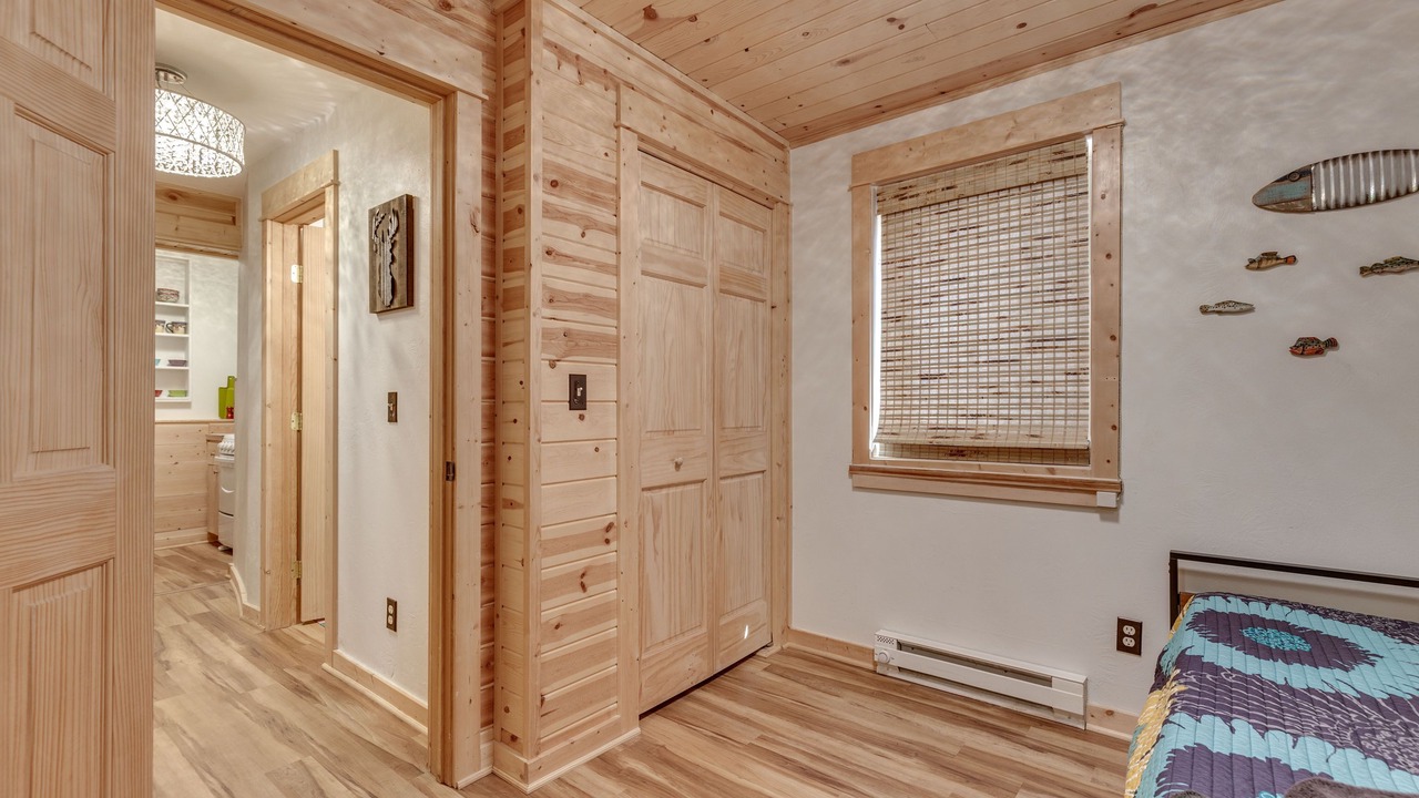Photo of Bedroom in Gardiner