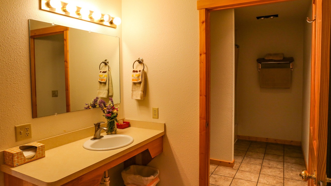 Photo of Bathroom in Moccasin