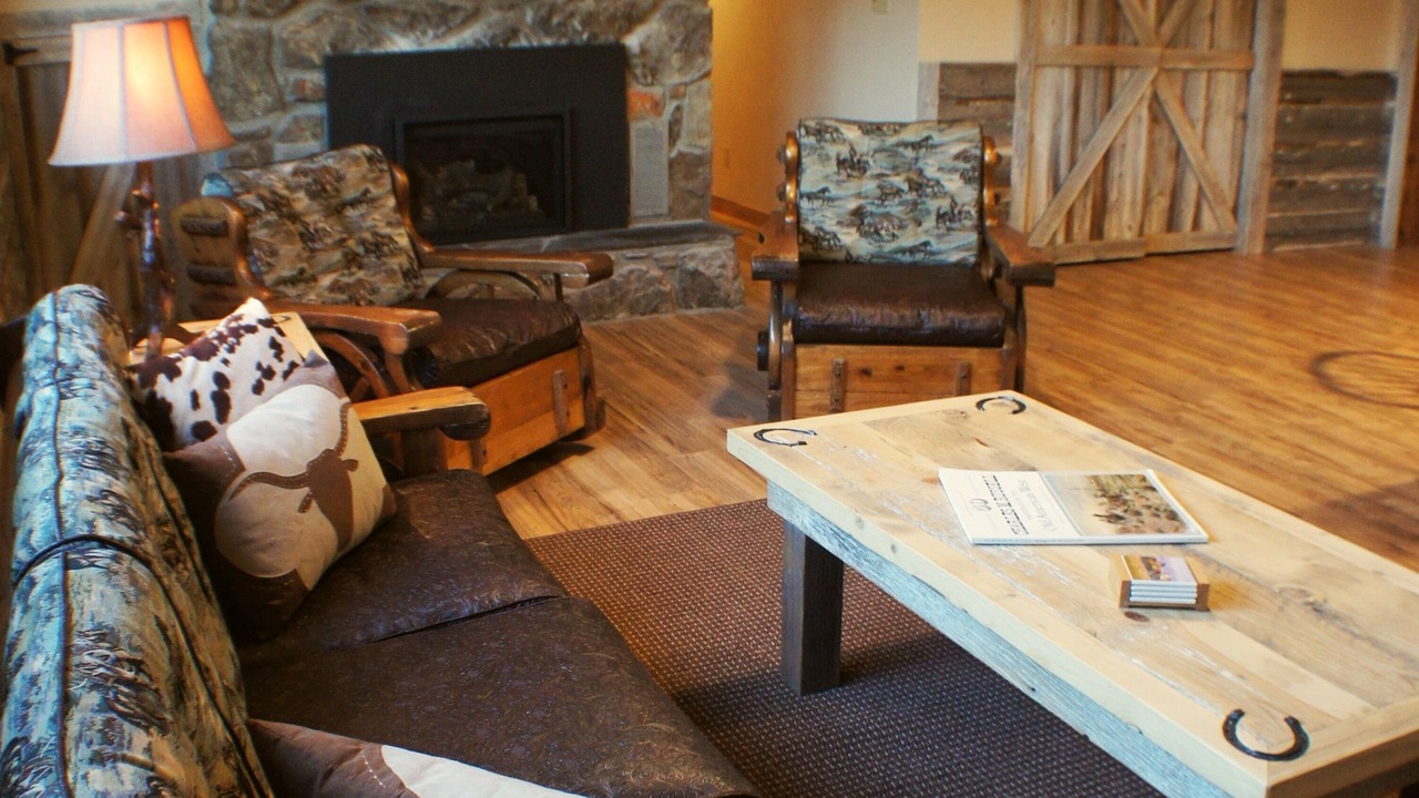 Photo of Livingroom in White Sulphur Springs