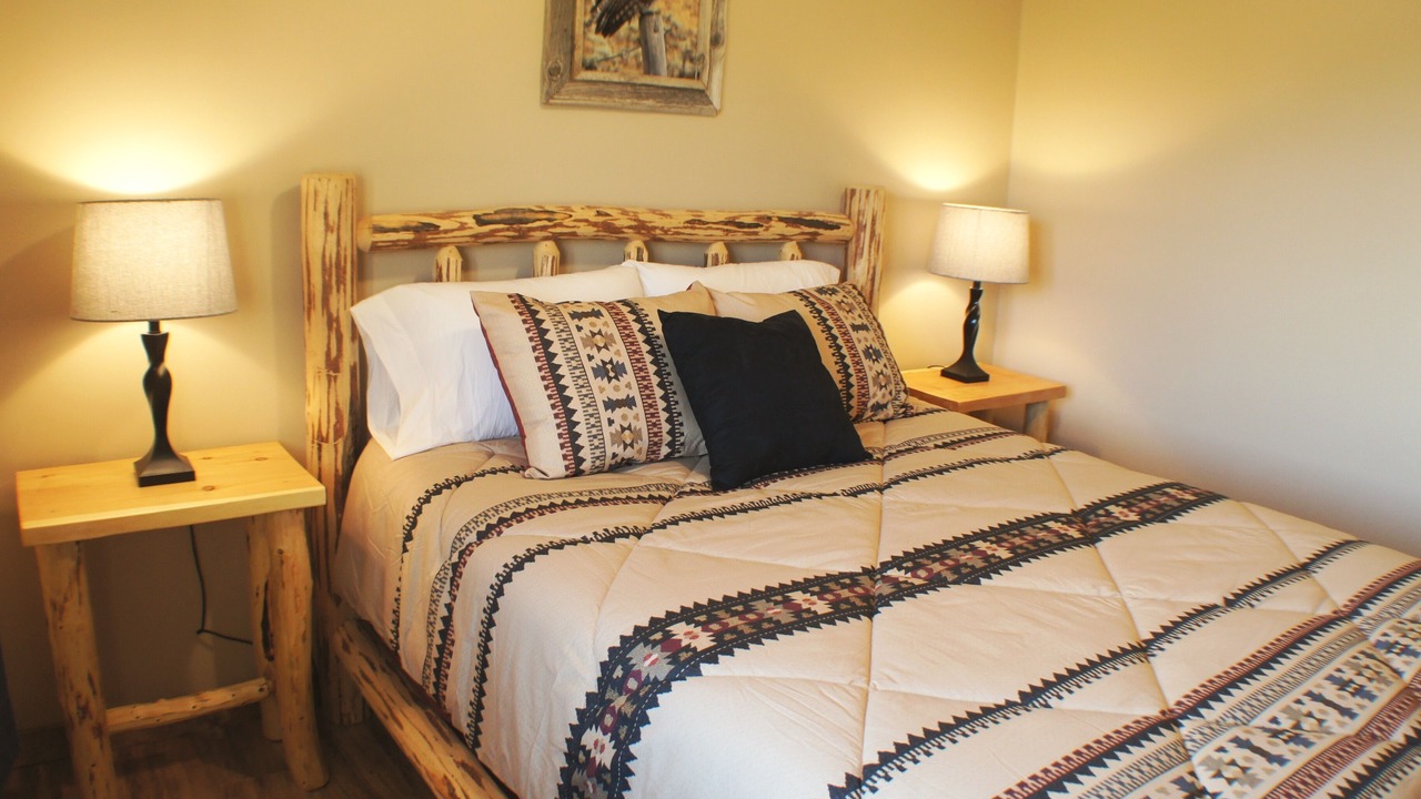 Photo of Bedroom in White Sulphur Springs