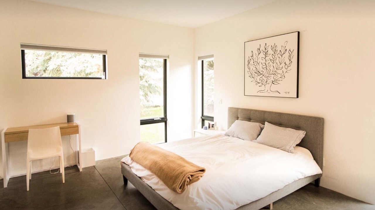 Photo of Bedroom in Warm Springs