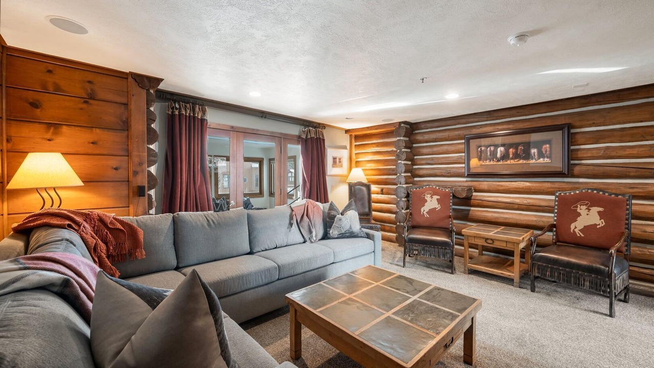 Photo of Livingroom in Salt Lake Mountain Resorts
