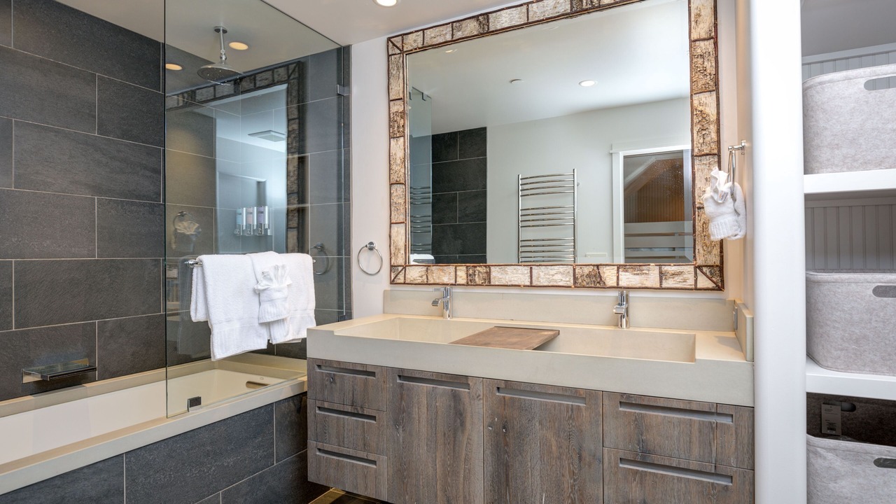 Photo of Bathroom in Big Sky