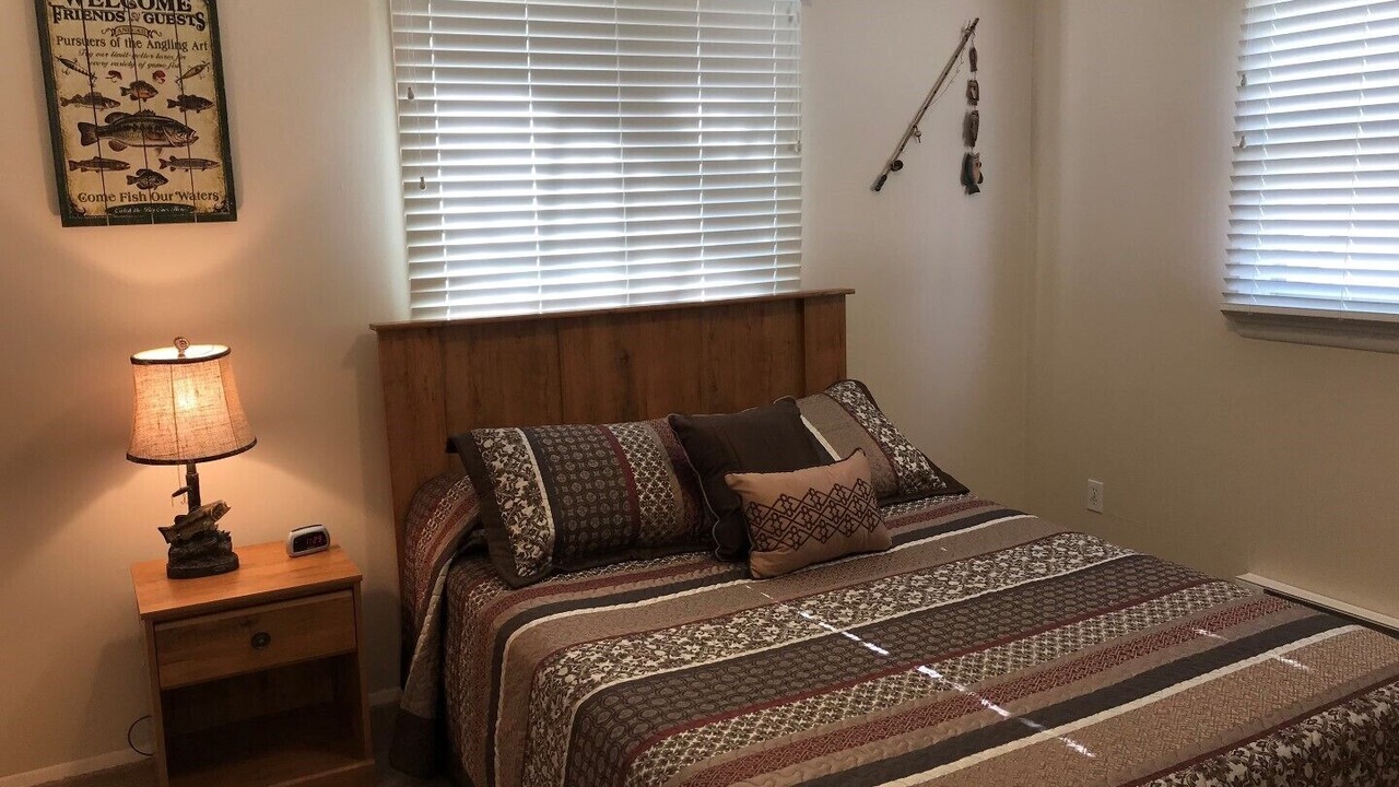 Photo of Bedroom in Cascade