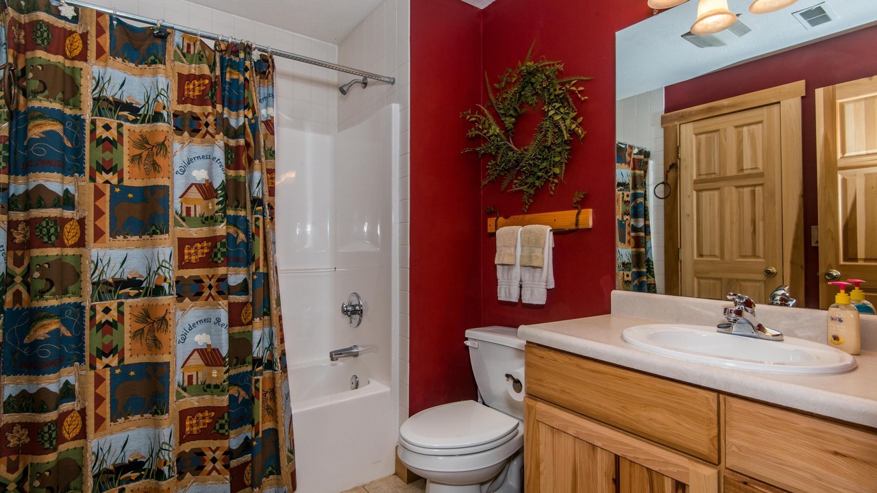 Photo of Bathroom in Gnaw Bone