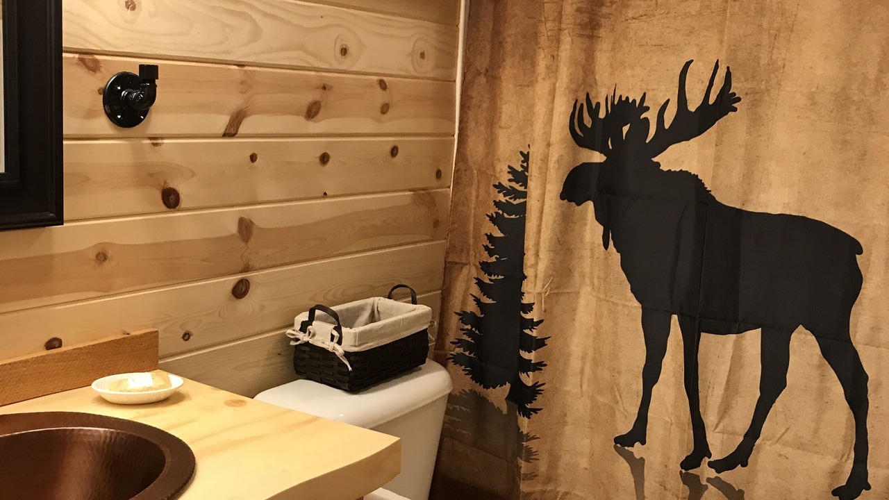 Photo of Bathroom in Emigrant