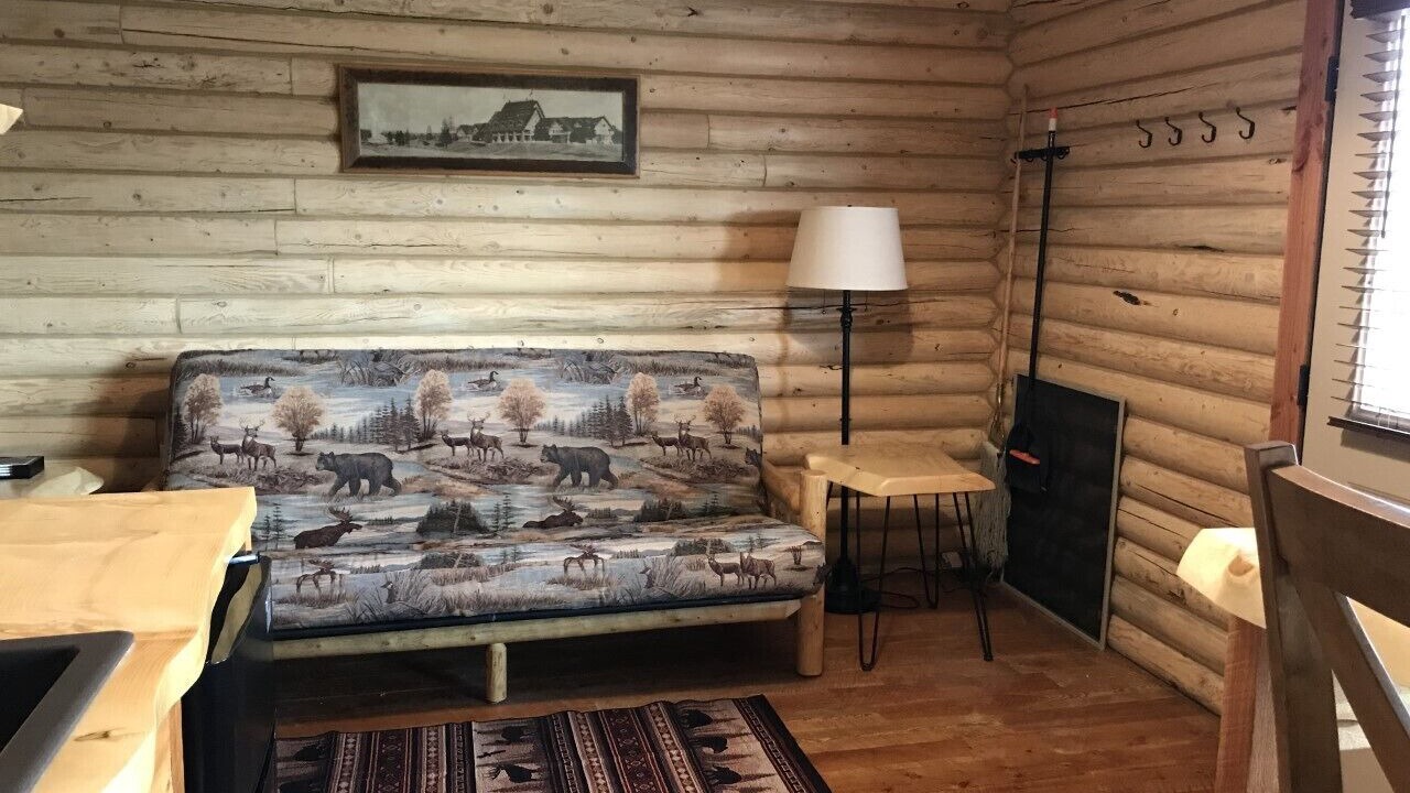 Photo of Livingroom in Emigrant