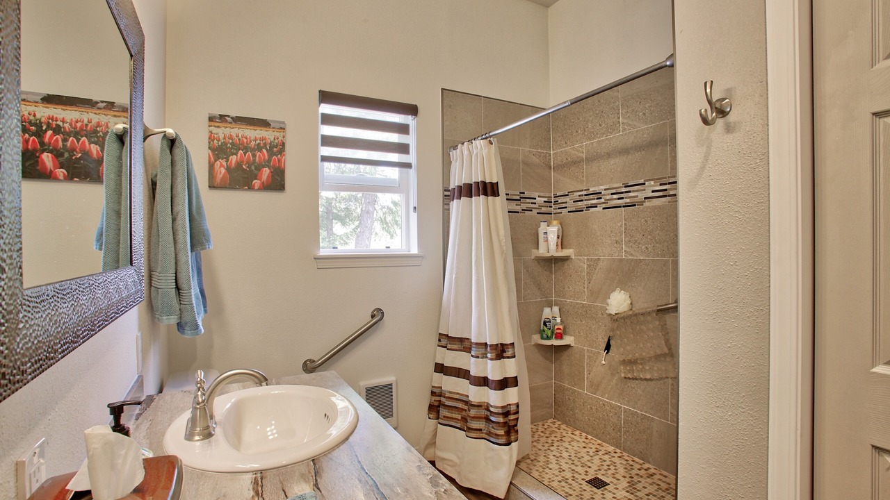 Photo of Bathroom in Rathdrum