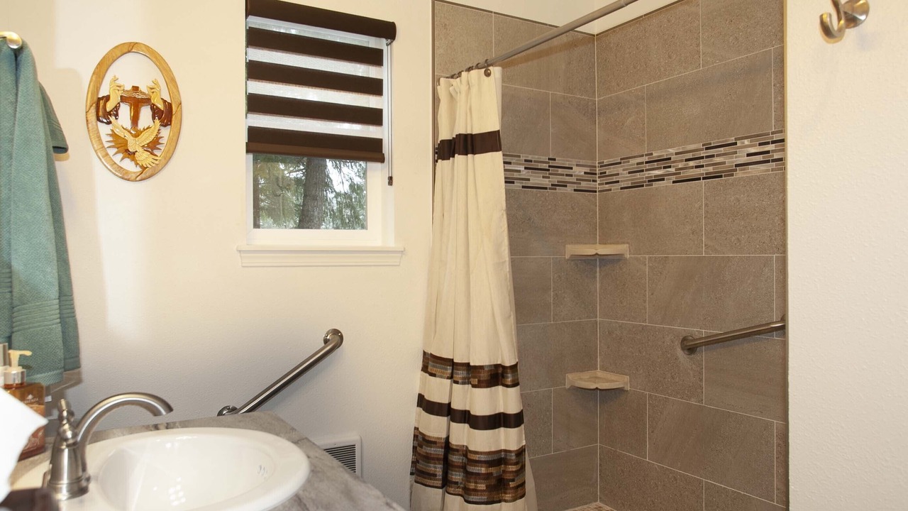 Photo of Bathroom in Rathdrum