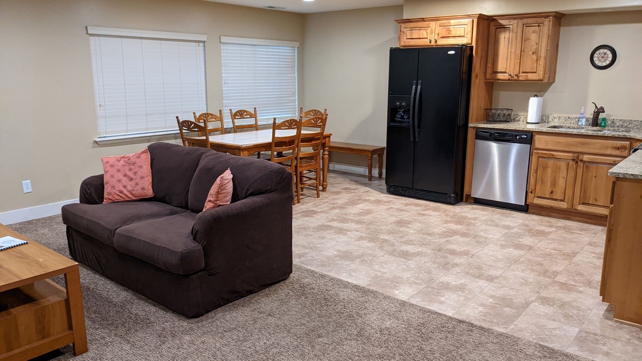 Photo of Bedroom in Mapleton