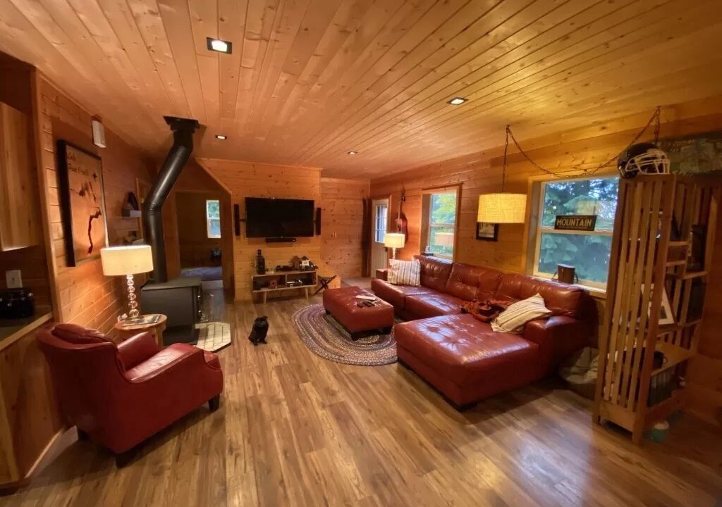 Photo of Bedroom in Sagle