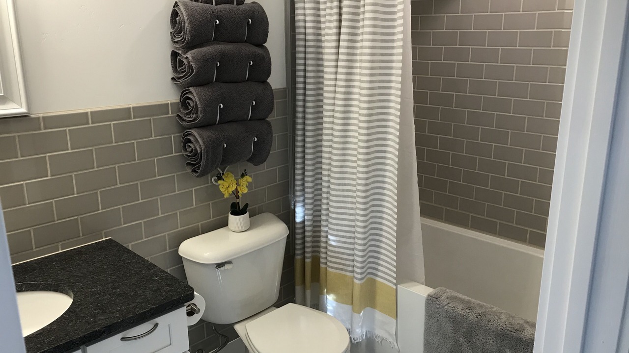 Photo of Bathroom in Riverfront