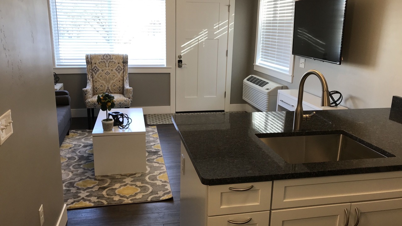 Photo of Bedroom in Riverfront
