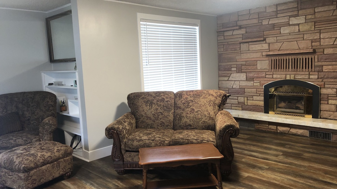 Photo of Livingroom in Fairview