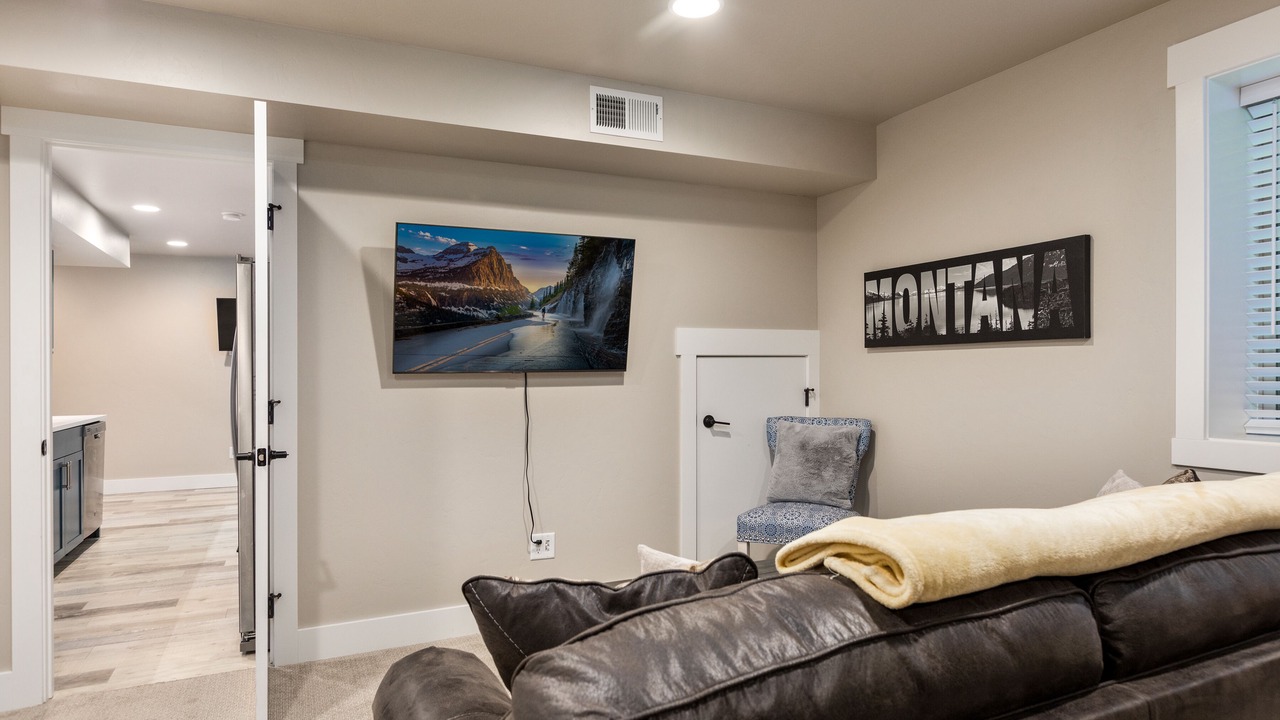 Photo of Livingroom in Columbia Falls