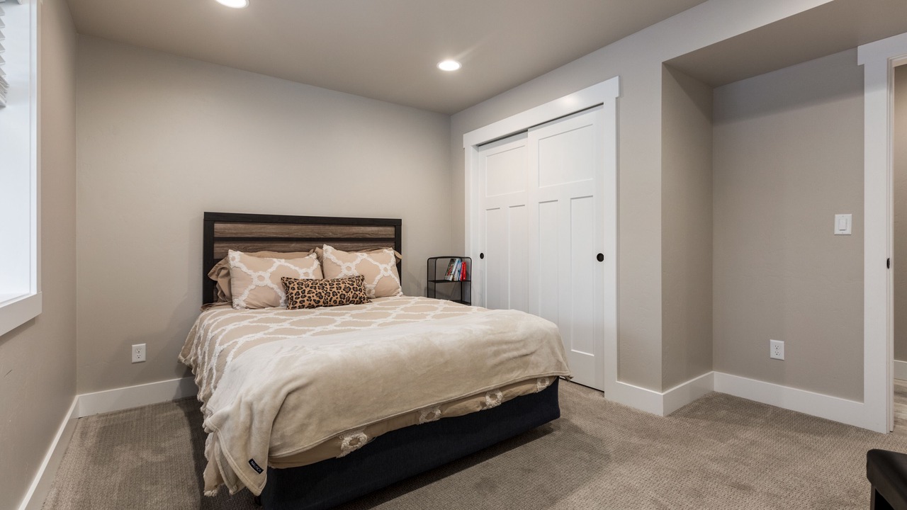 Photo of Bedroom in Columbia Falls