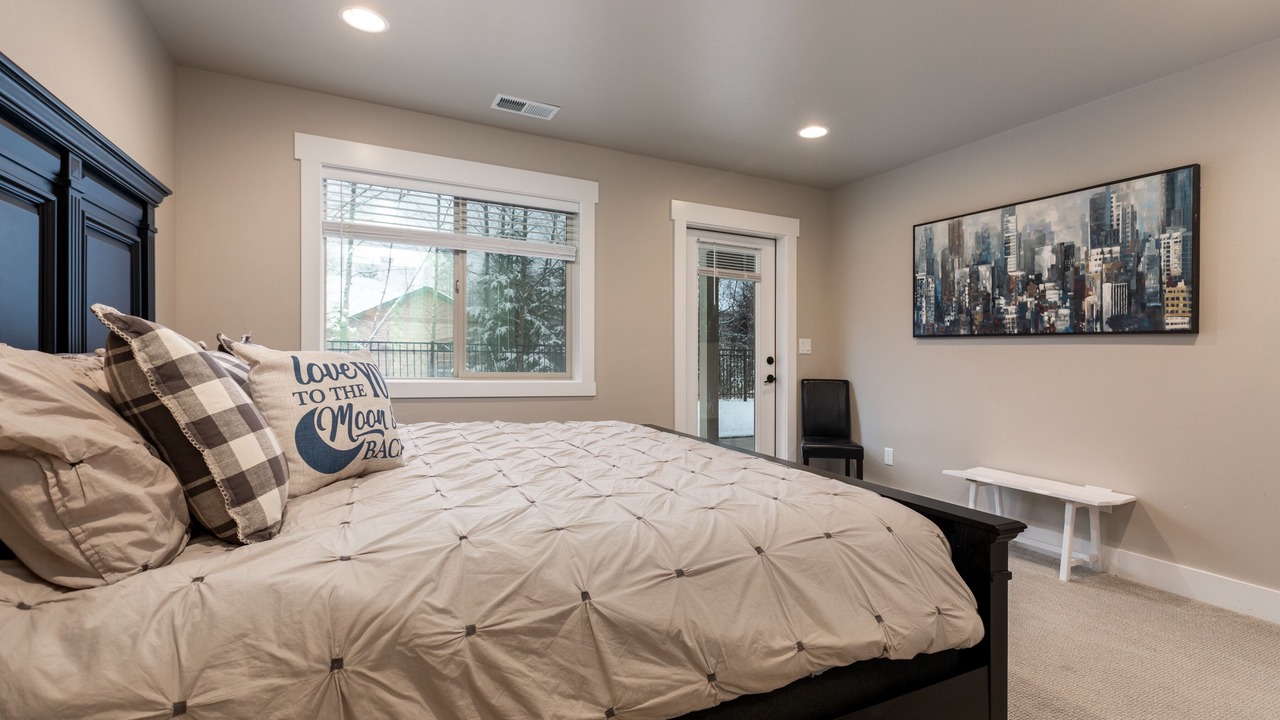 Photo of Bedroom in Columbia Falls