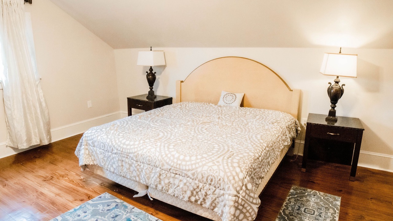Photo of Bedroom in Arabi