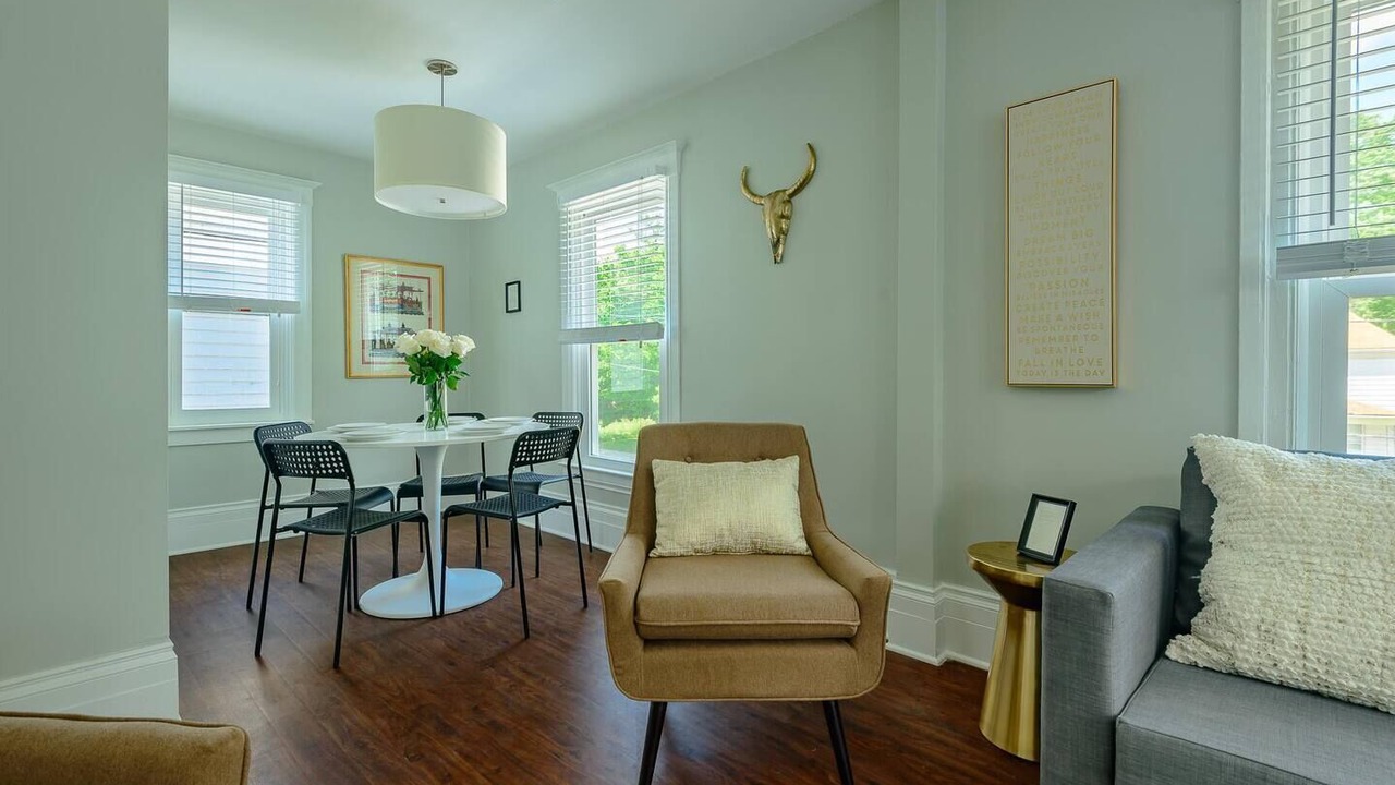 Photo of Livingroom in Detroit