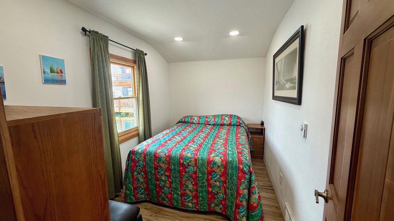 Photo of Bedroom in Bayview