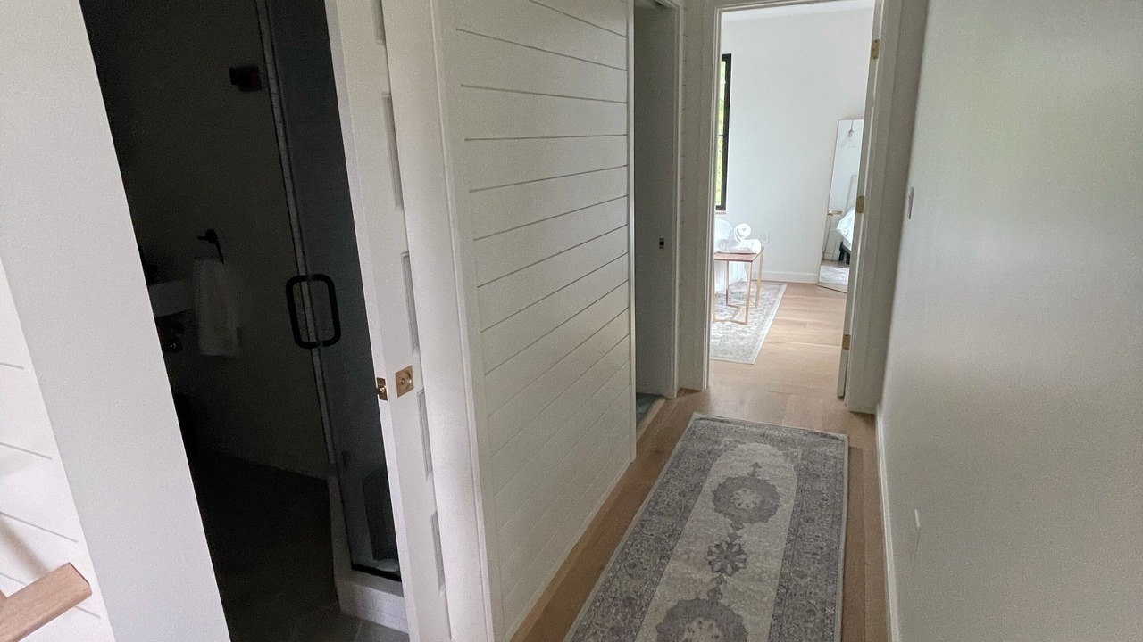 Photo of Bedroom in State College