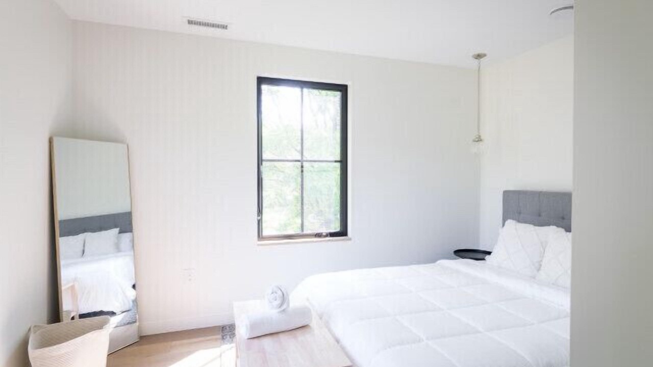 Photo of Bedroom in State College