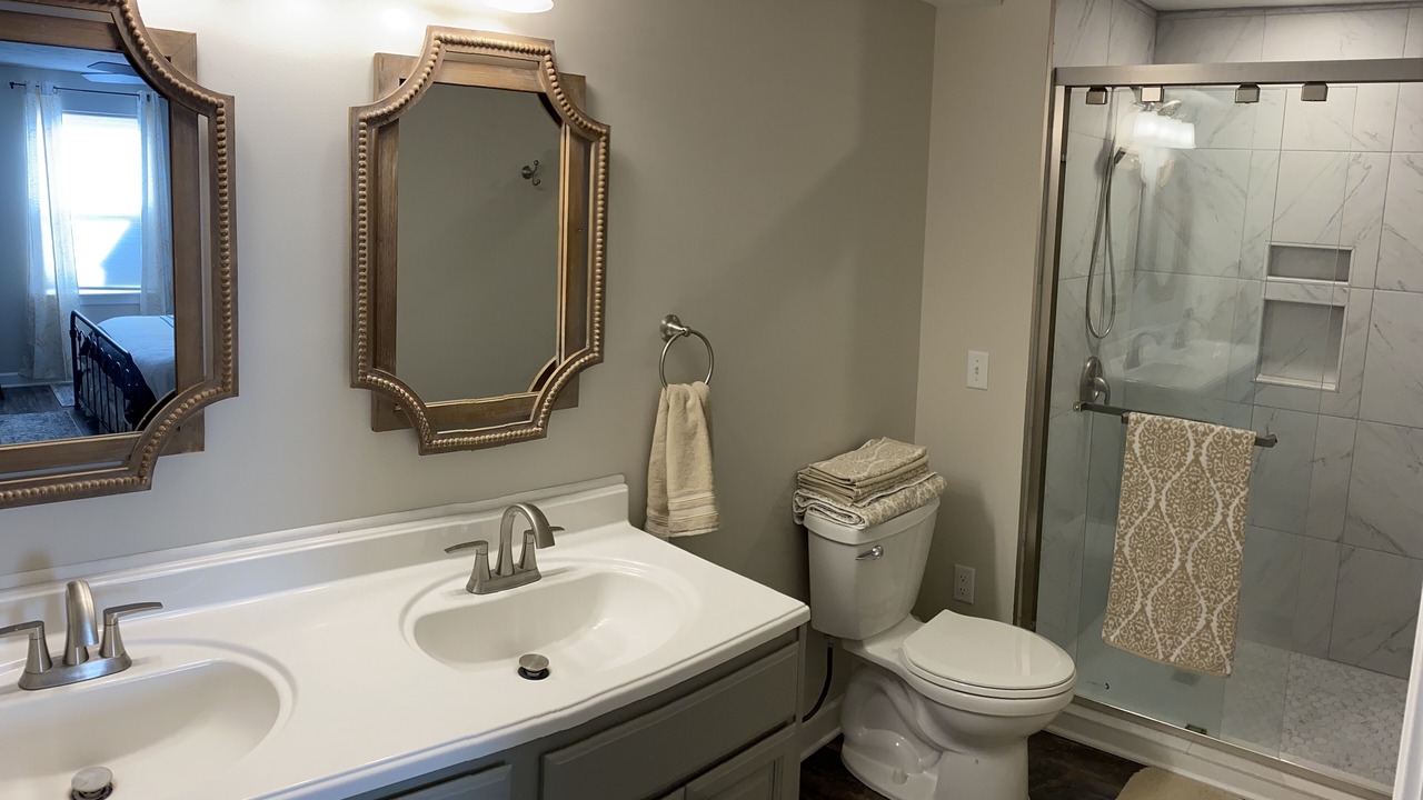 Photo of Bathroom in Mentor