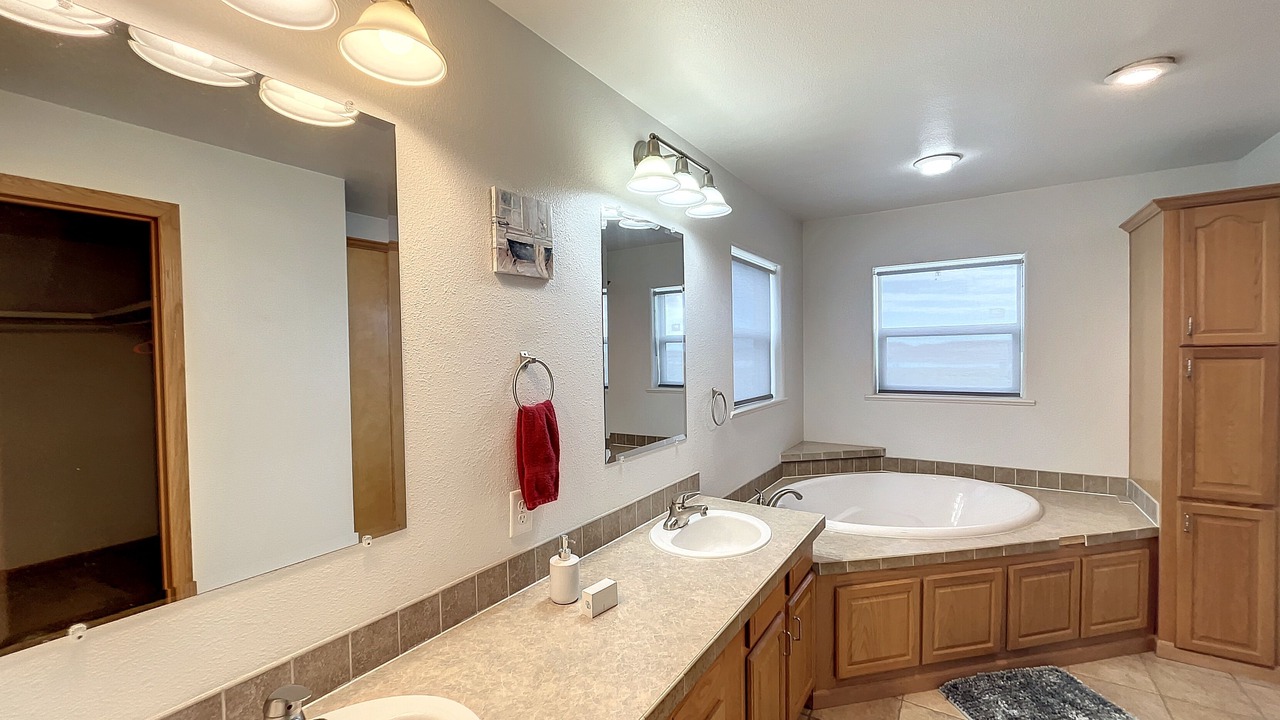 Photo of Bathroom in Saddlestring