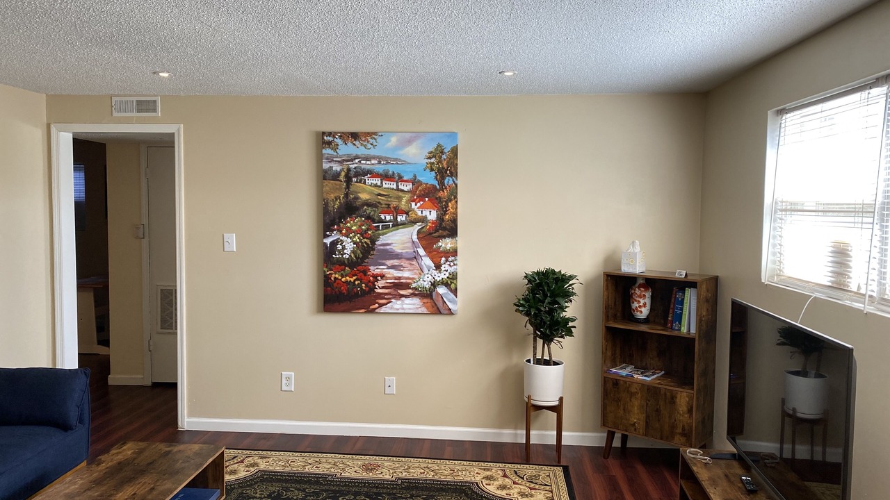 Photo of Livingroom in Lawrence