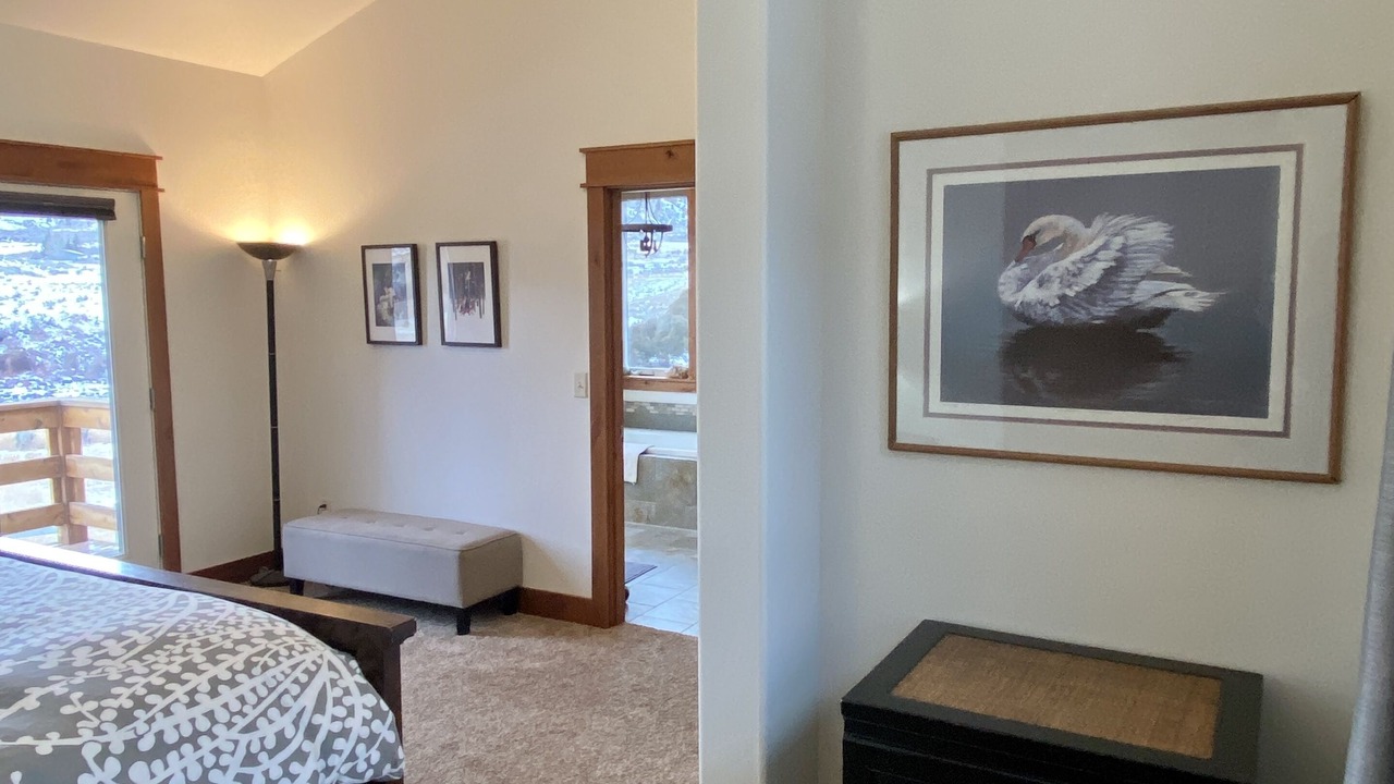 Photo of Bedroom in Gardiner