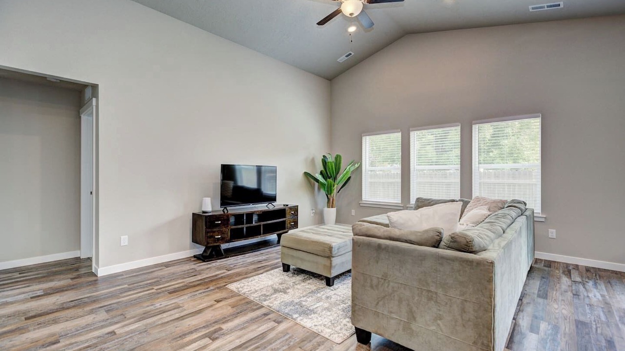 Photo of Livingroom in Nampa