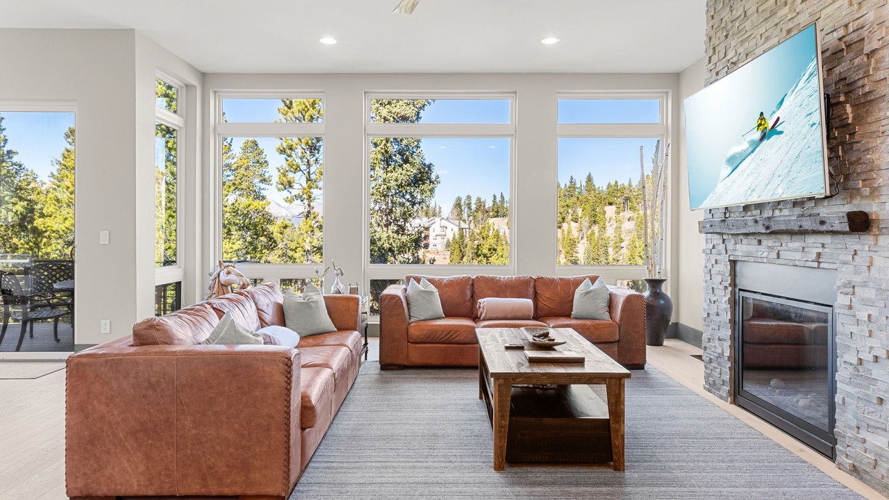 Photo of Livingroom in Baldy Mountain
